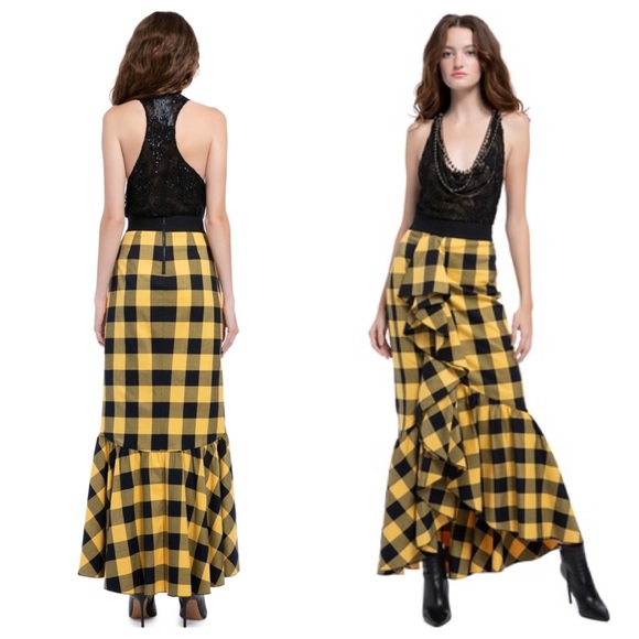 ALICE + OLIVIA Arianna Ruffle Trumpet Skirt - Picture 3 of 8